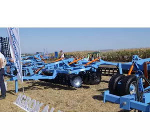 Дисковий лущильник причіпний DEFT -3,0 Дисковий лущильник причіпний DEFT -3,0