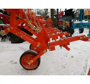 Секція культиватора КРН-5,6 Секція культиватора КРН-5,6